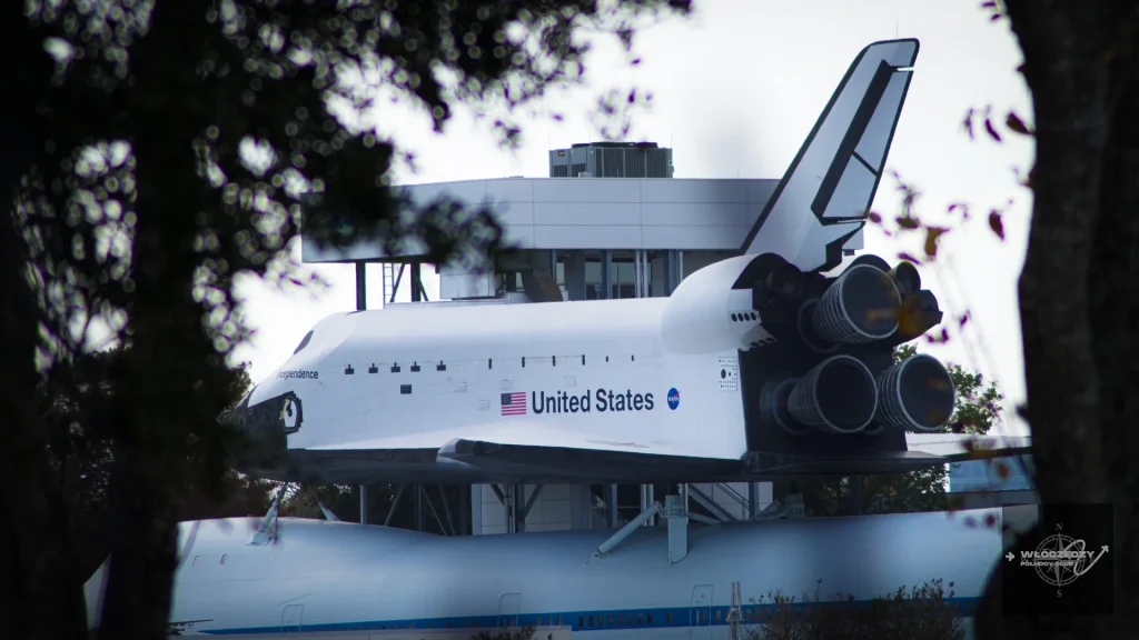 NASA Space Shuttle Independence on a Boeing 747